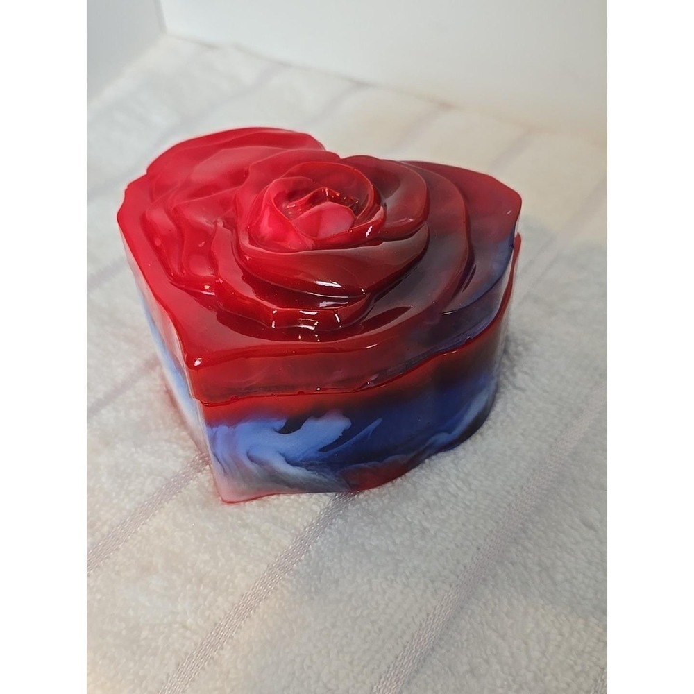 Handmade Resin Heart Shaped Trinket Box With Lid Red White Blue 763